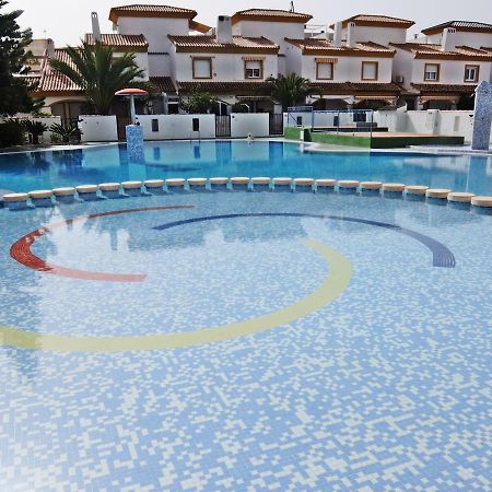 Apartamento Familiar Junto A La Playa De San Fernando - Oliva Exterior foto