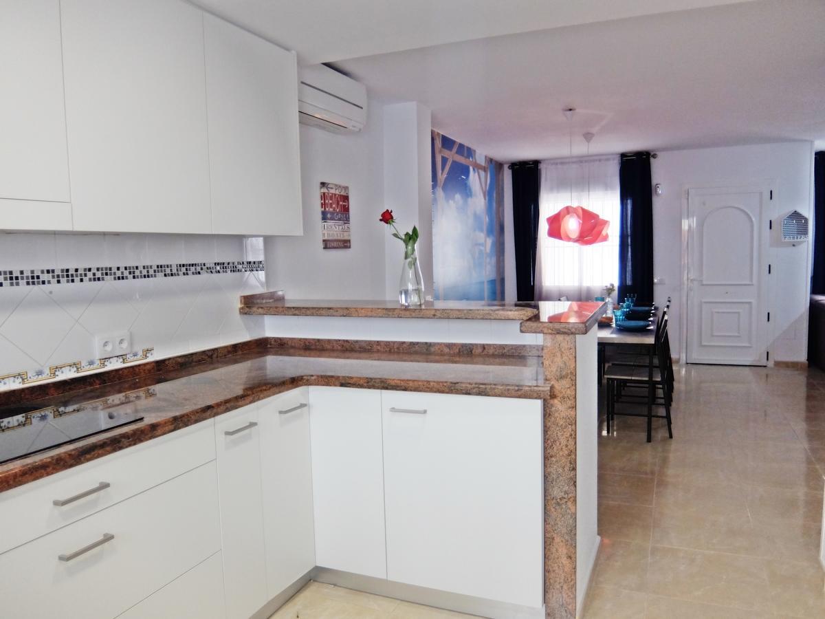 Apartamento Familiar Junto A La Playa De San Fernando - Oliva Exterior foto